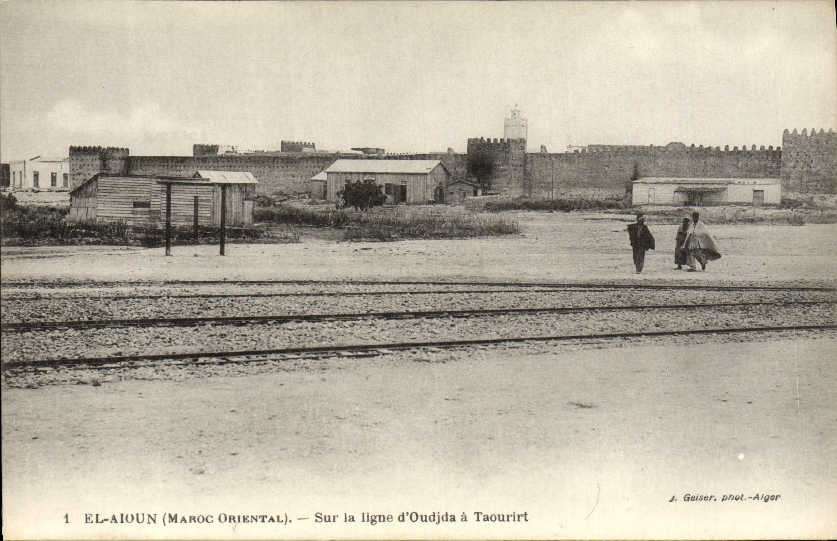 CPA El Aioun Sur LaLigne d'Oudjda A Taourirt