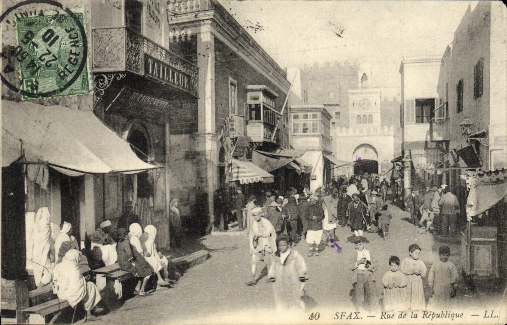 CPA Sfax Rue De La Republique