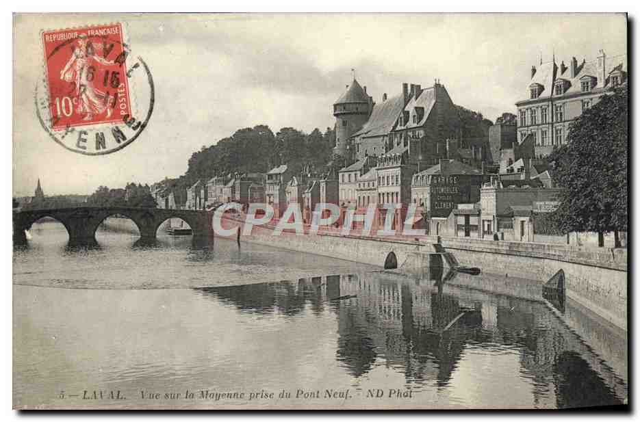 Laval — Vue sur la Mayenne prise du Pont Neuf — ND Phal