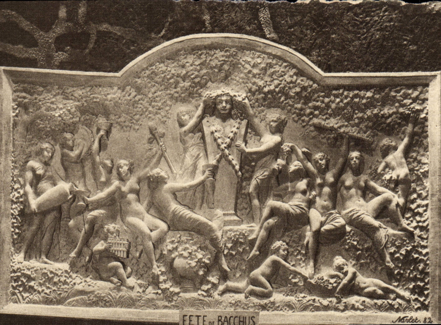 Fête de Bacchus — bas-relief sculpté dans la craie — Champagne Pommery & Greno - Reims, n° 82