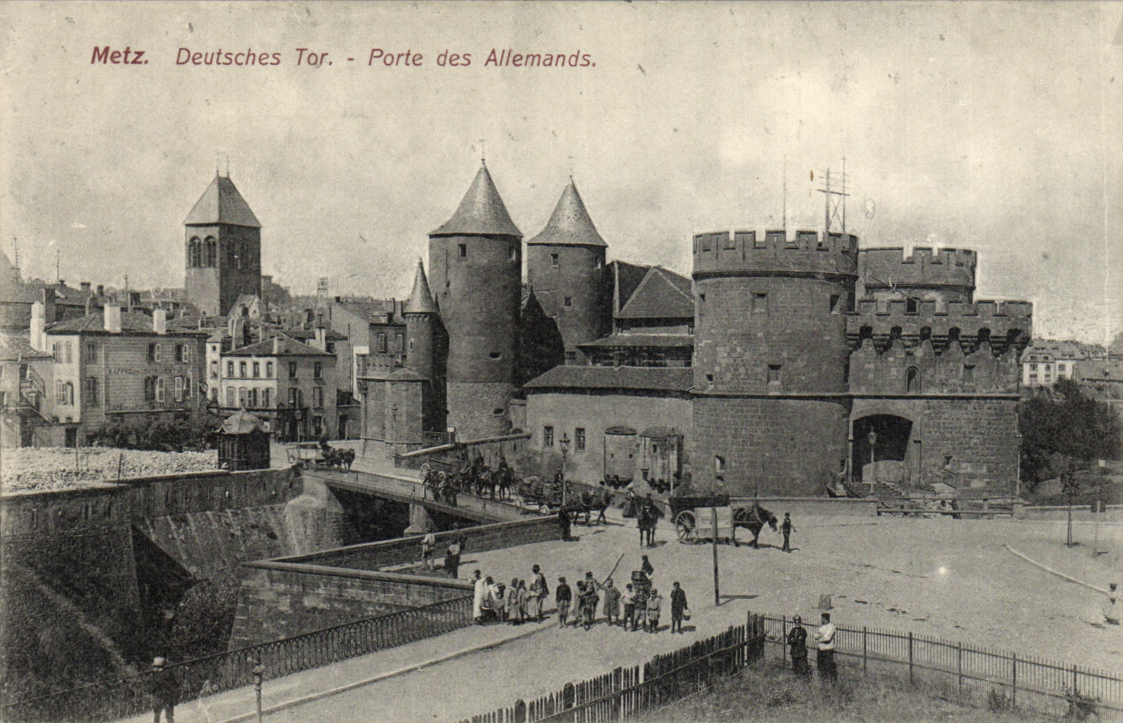 CPA Metz Deutsches Tor Porte des Allemands (animee)