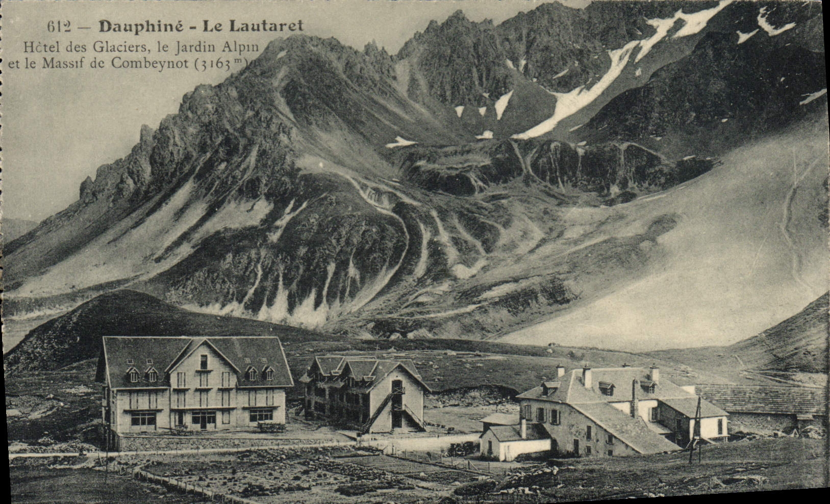 CPA Dauphine Le Lautaret Hotel des Glaciers Le jardin alpin et le massif de Combeynot 