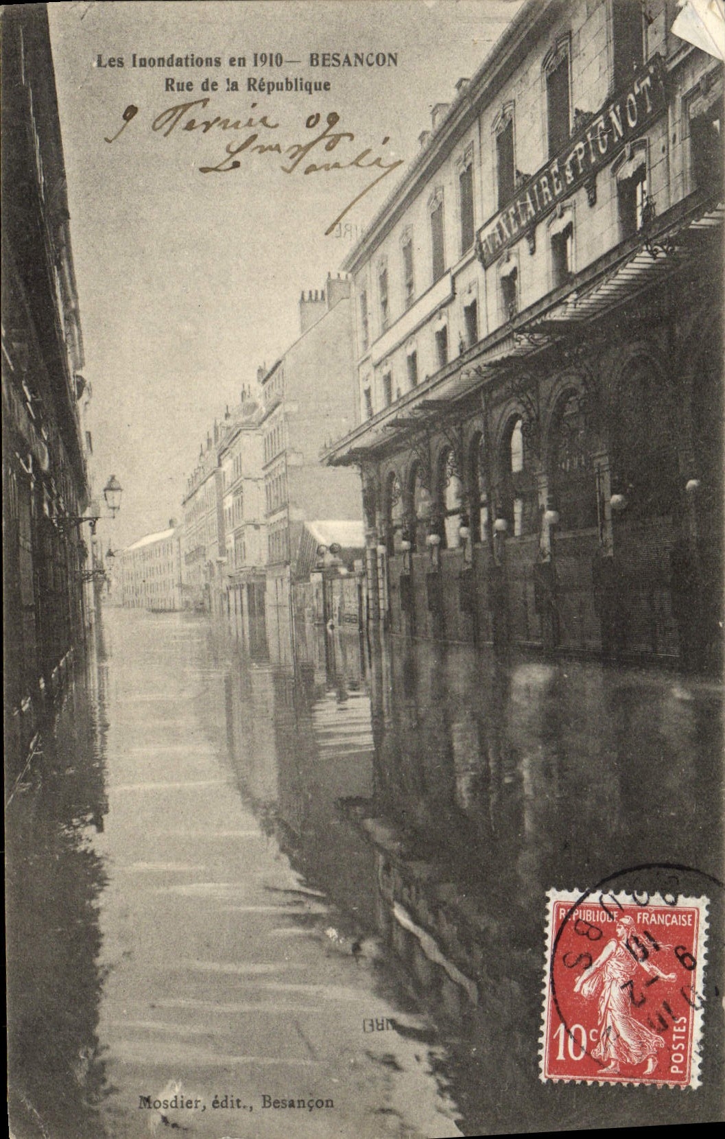 CPA Besancon Les inondations en 1910 Rue de la Republique