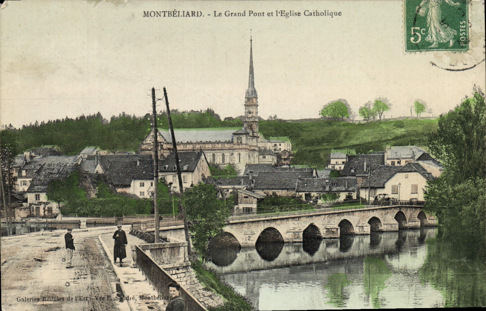 CPA Montbeliard Le Grand Pont et l'Eglise Catholique