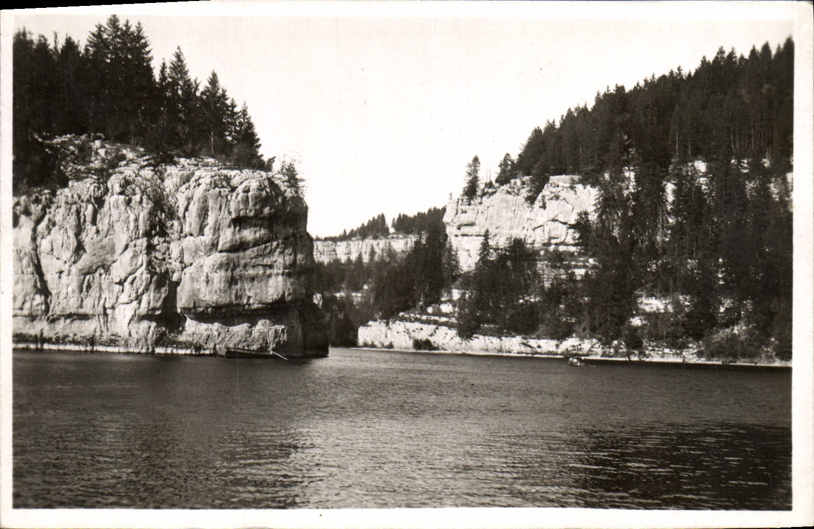 Bassin de l'Echo — Les Bassins du Doubs — Édition La Crophil, La Coubre