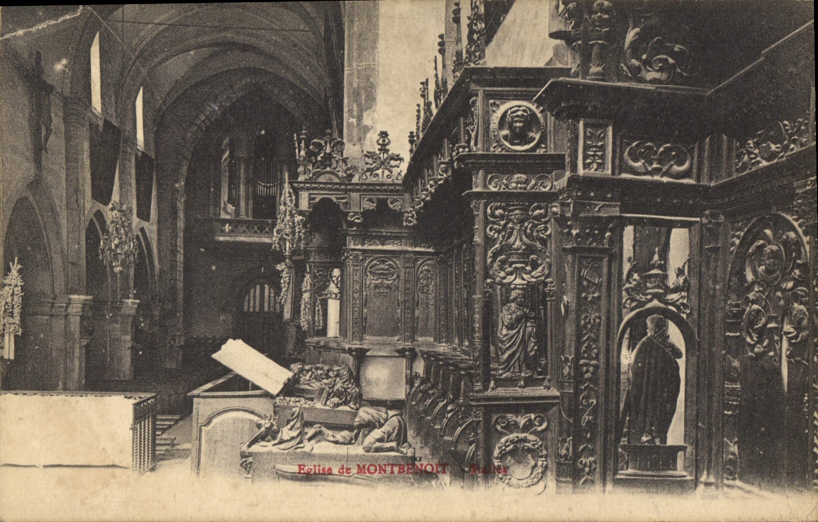 CPA Eglise de Montbenoid Les stalles