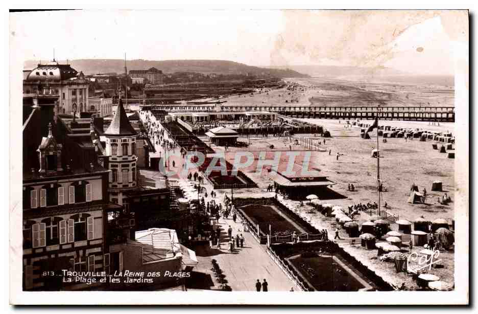 CPA Trouville La Reine Des Plages La Plage et les Jardins