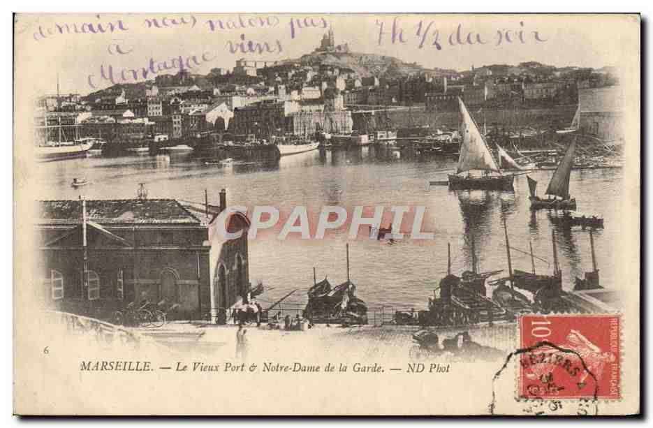 CPA Marseille Le Vieux Port Notre Dame de la Garde Bateaux