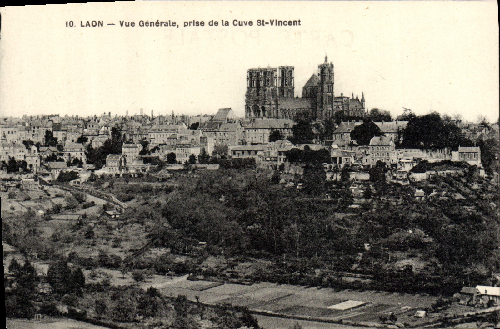 Laon — Vue Générale, prise de la Cuve St-Vincent