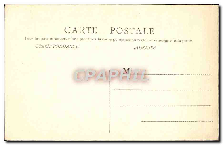 CPA Brionnaise Folklore Femme — Verso