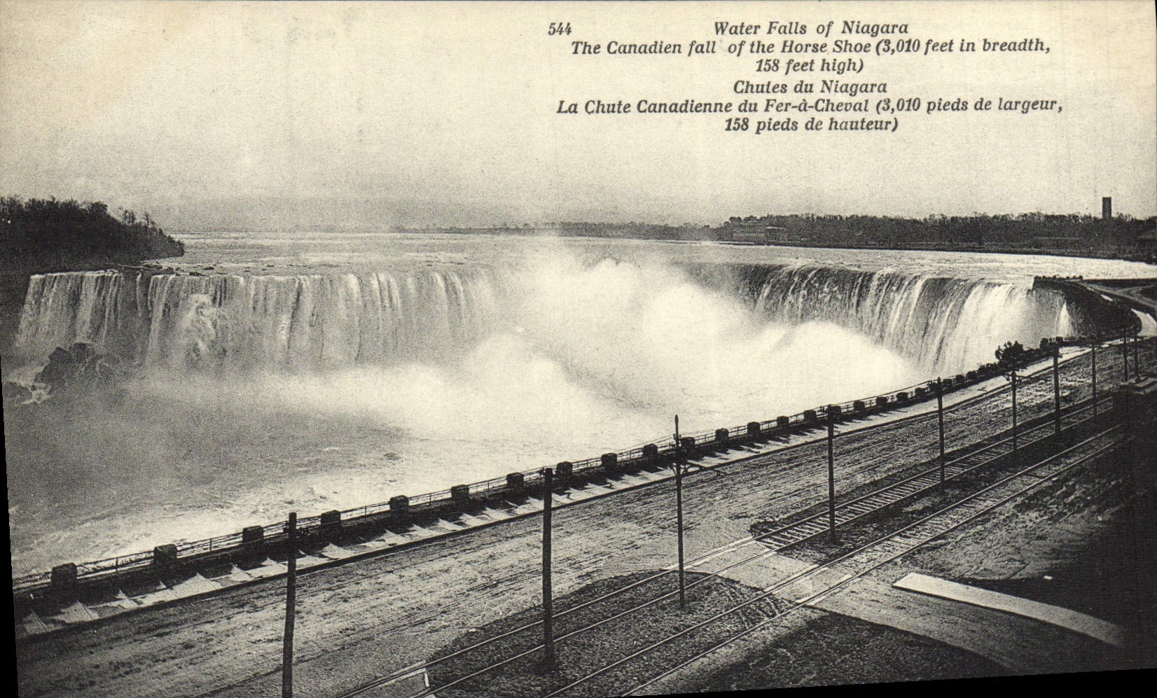 CPA Water Falls of Niagara The Canadlen fall of the Horse Shoe