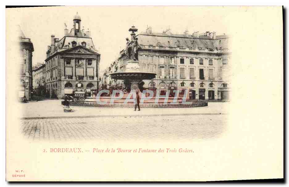 CPA Bordeaux Place de la Bourse et Fontaine des trois Graces
