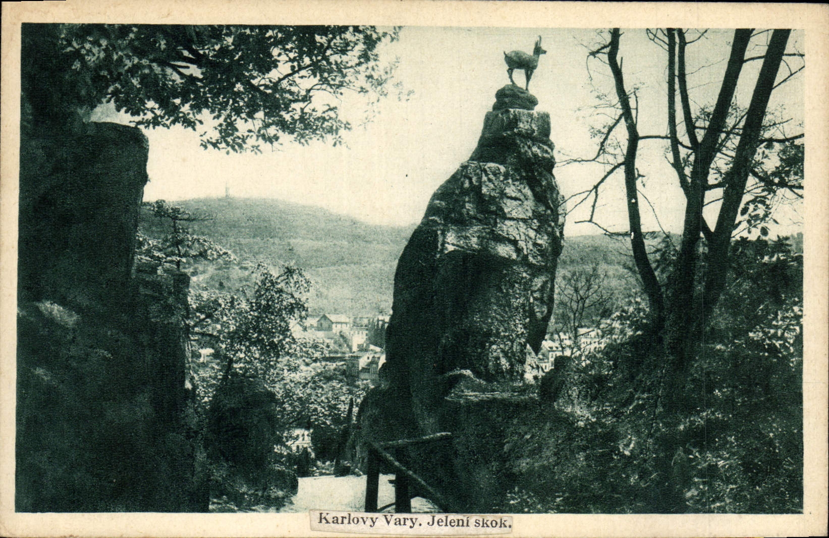 Karlový Vary. Jelení skok. — Éditeur CPAPHIL, n° de série non visible