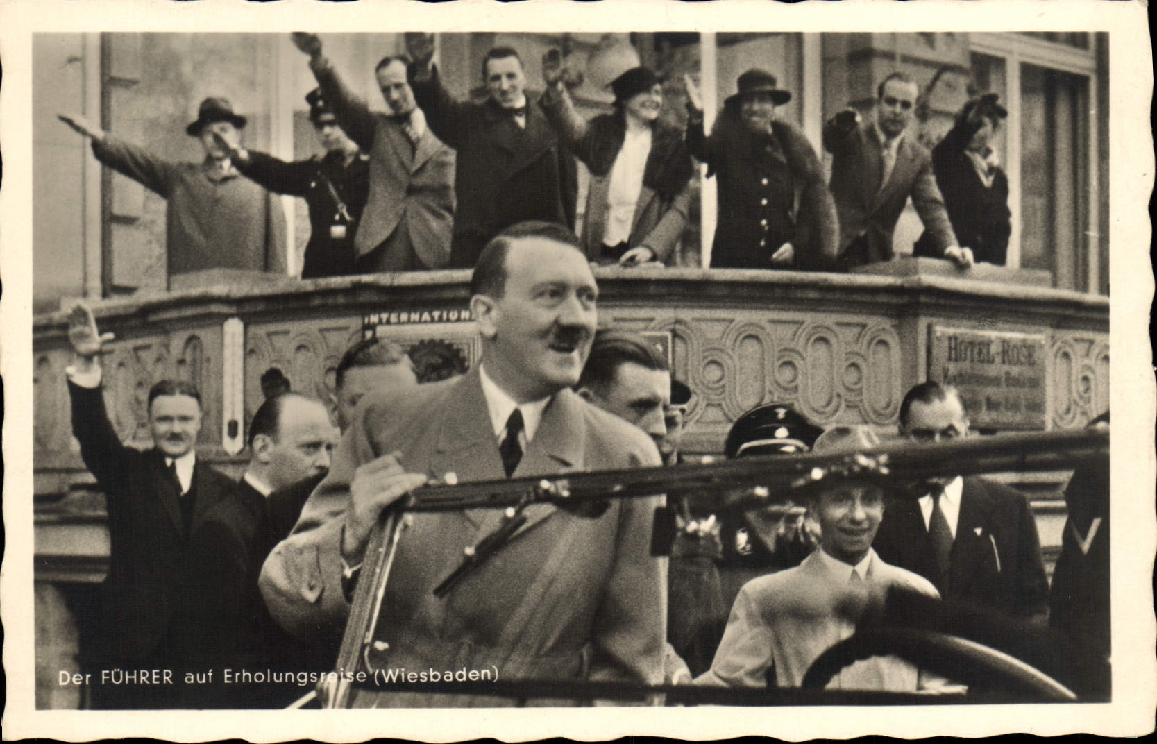 Adolf Hitler — à Wiesbaden — Photo-Heffmann, série 621 - Anverso