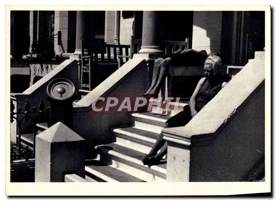 CPM Tony Ray Jones Bain De Soleil D'Ile De Man Sunbathing In Isle Of Man 1967