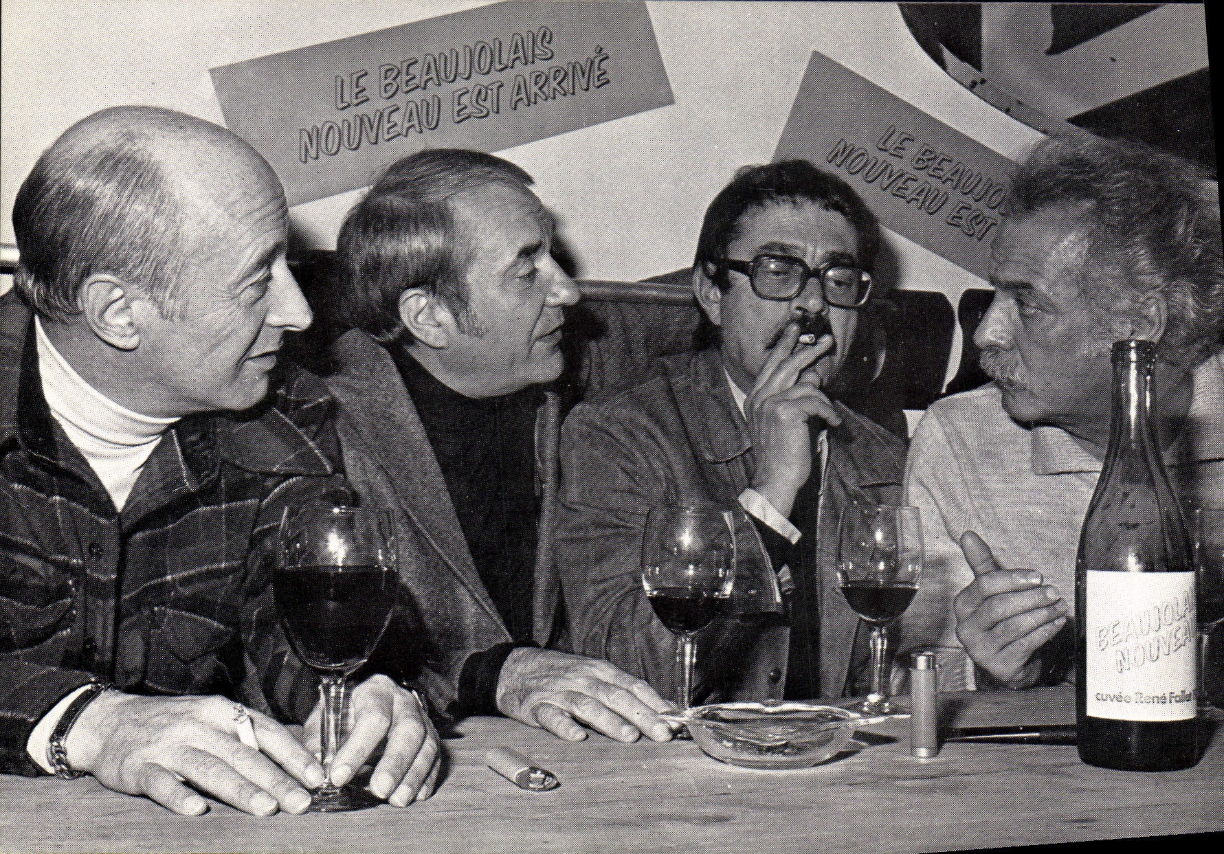 CPM Le Beaujolais nouveau Est Arrive Vin Carmet Brassens 