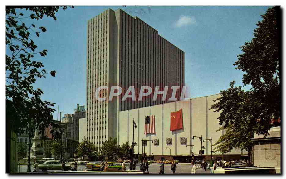 CPM Coliseum Columbus Circle New York City Drapeau USA URSS Russie Russia