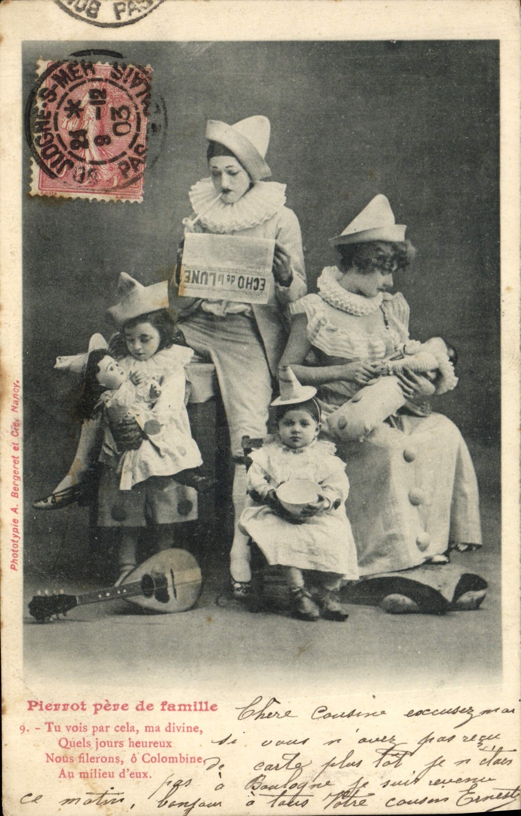 CPA Pierrot pere de Famille Femme Poupee