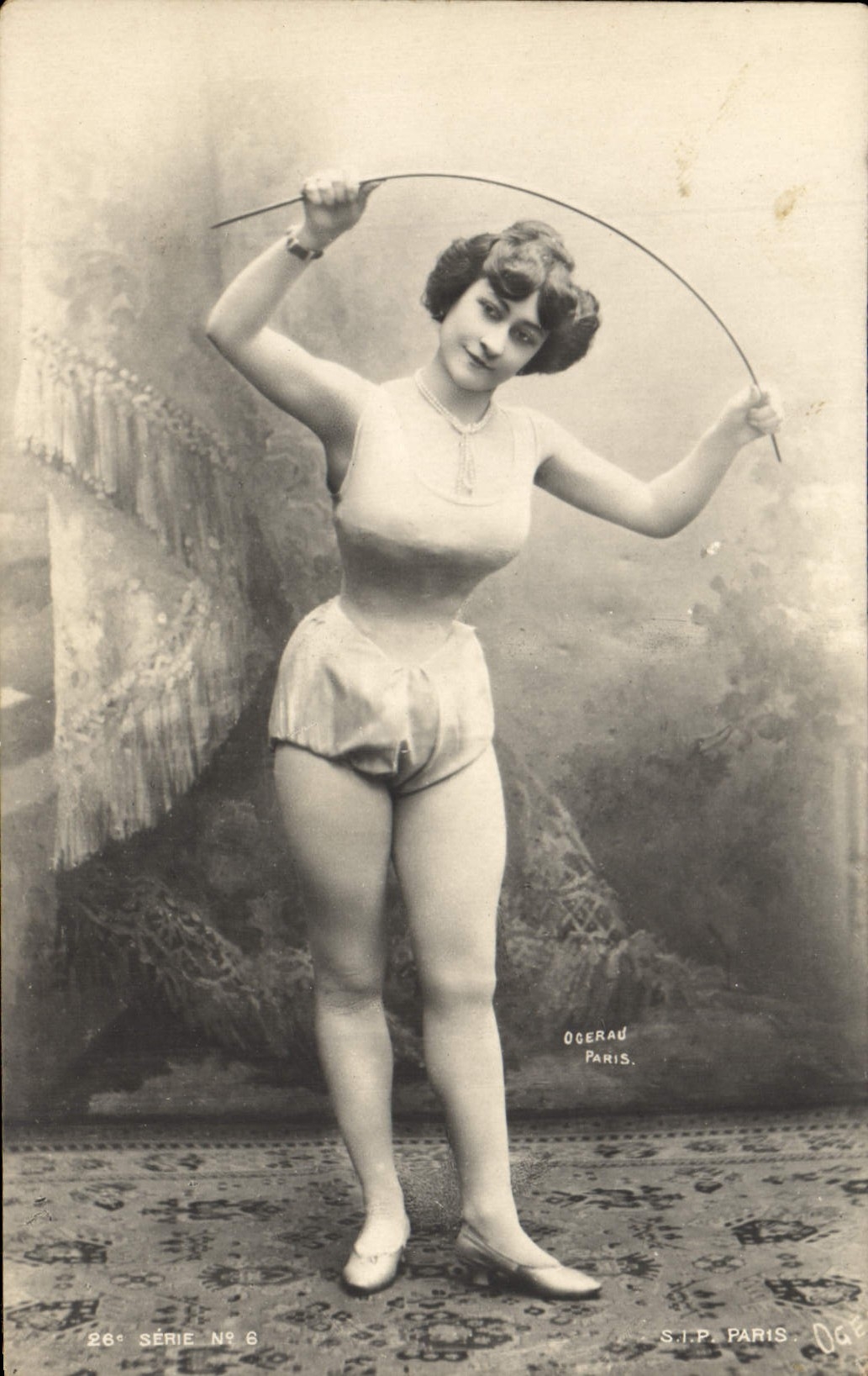 CPA Fantaisie Femme