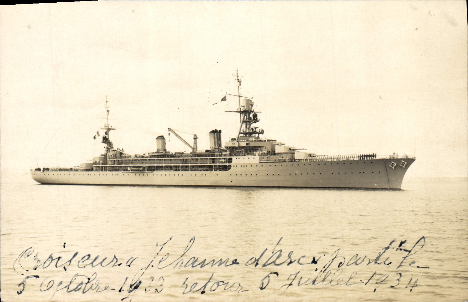 CPA Bateau Croiseur Jeanne d'Arc