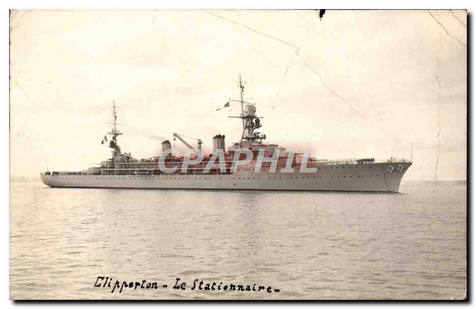 CPA Clipperton Le Stationnaire Bateau
