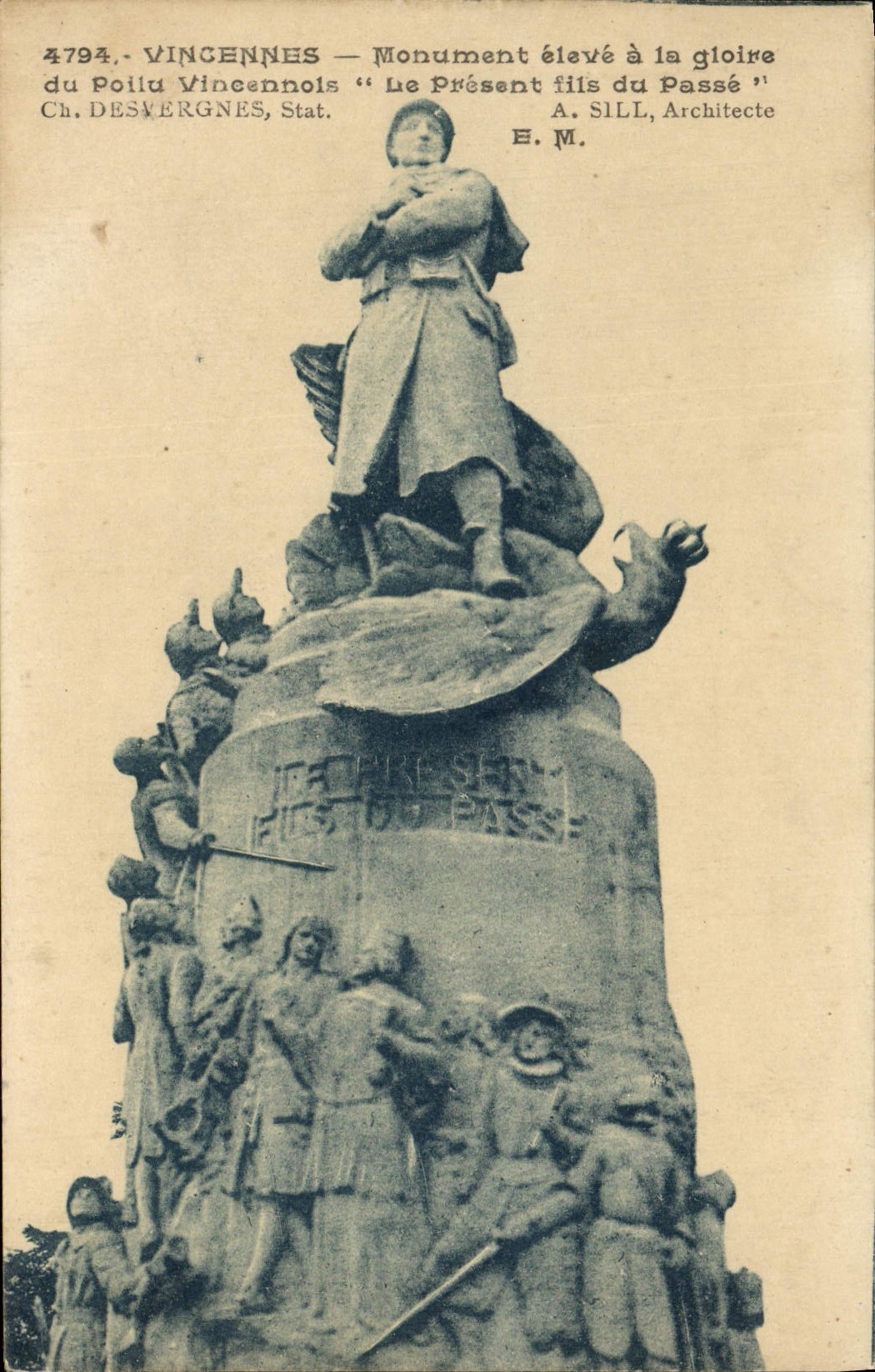 Vincennes — Denkmal zur Ehre von Pollu Vincennols 'Der Gegenwartsohn der Vergangenheit' — Ch. Desvergnes, Stat.