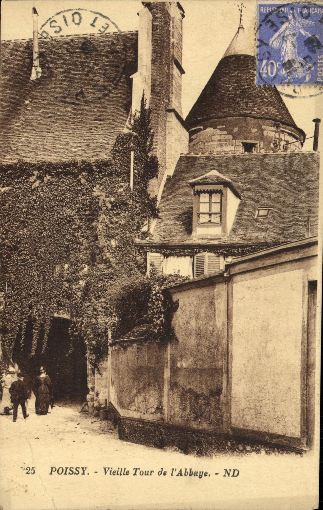 CPA Poissy Vieille Tour de l'Abbaye