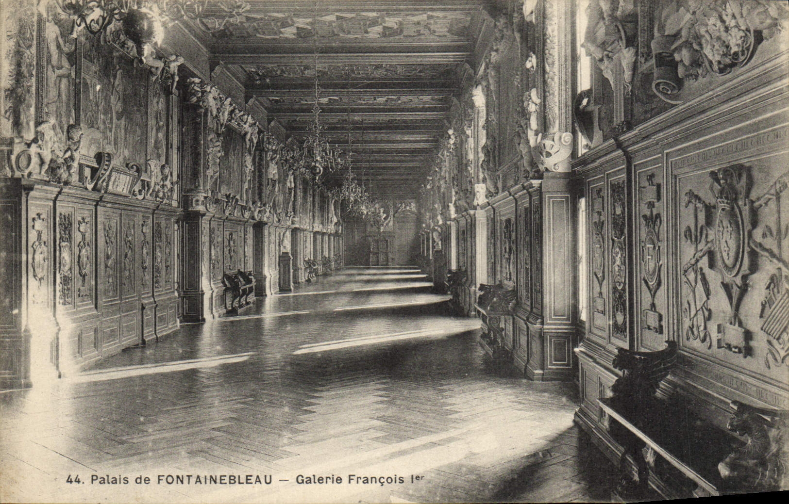 Palacio de FONTAINEBLEAU — Galería François Ier — Editor: