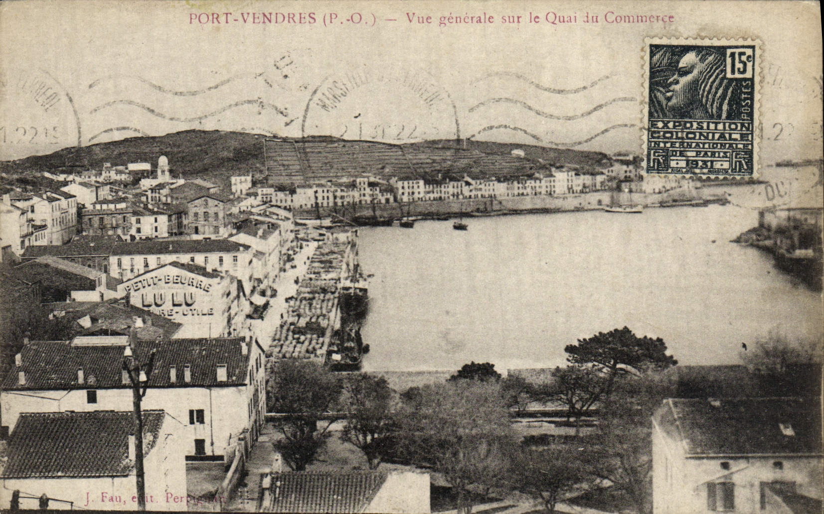 CPA Port Venders Vue Generale sur le Quai au commerce