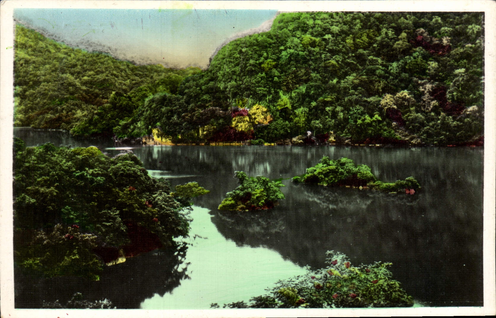CPA Tonkin Province de Bac Kan Les Lacs Babe Vietnam