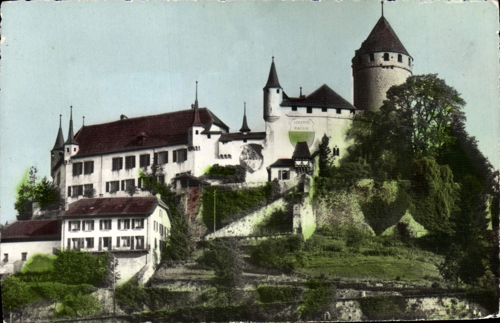 CPM Chateau de Lucens