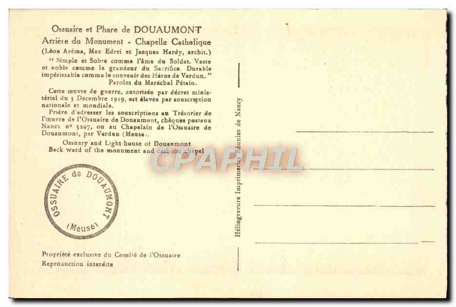CPA Ossuaire et Phare de Douamont Militaria Arriere du monument Chapelle catholique — Rückseite