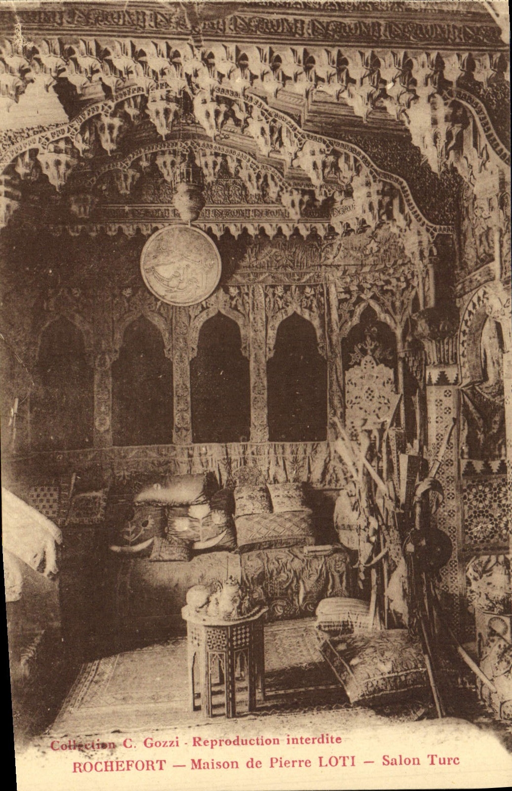 Salon Turc — Maison de Pierre LOTI — Éditeur ROCHEFORT