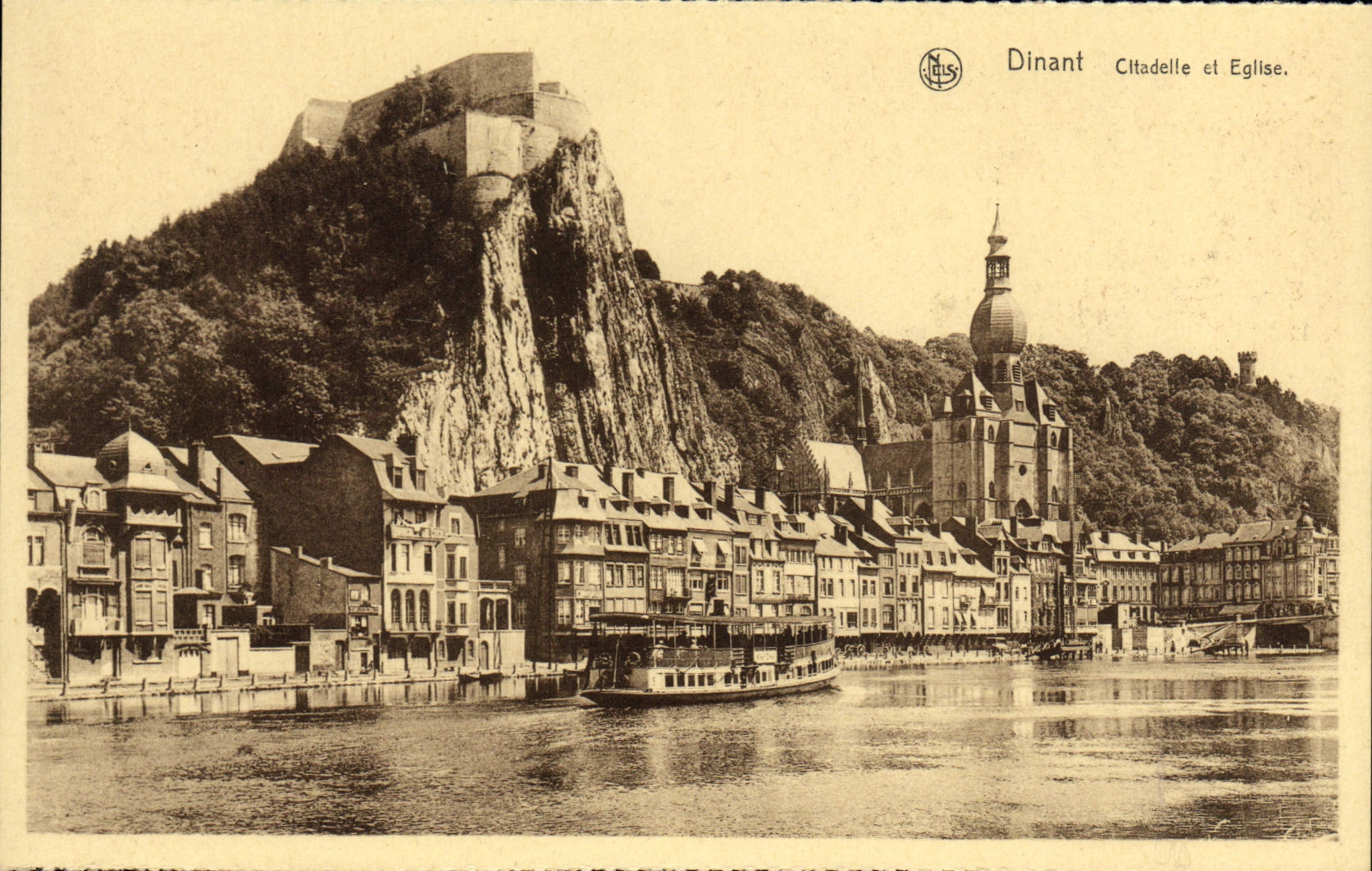 Dinant Zitadelle und Kirche — Nels, Seriennummer nicht sichtbar