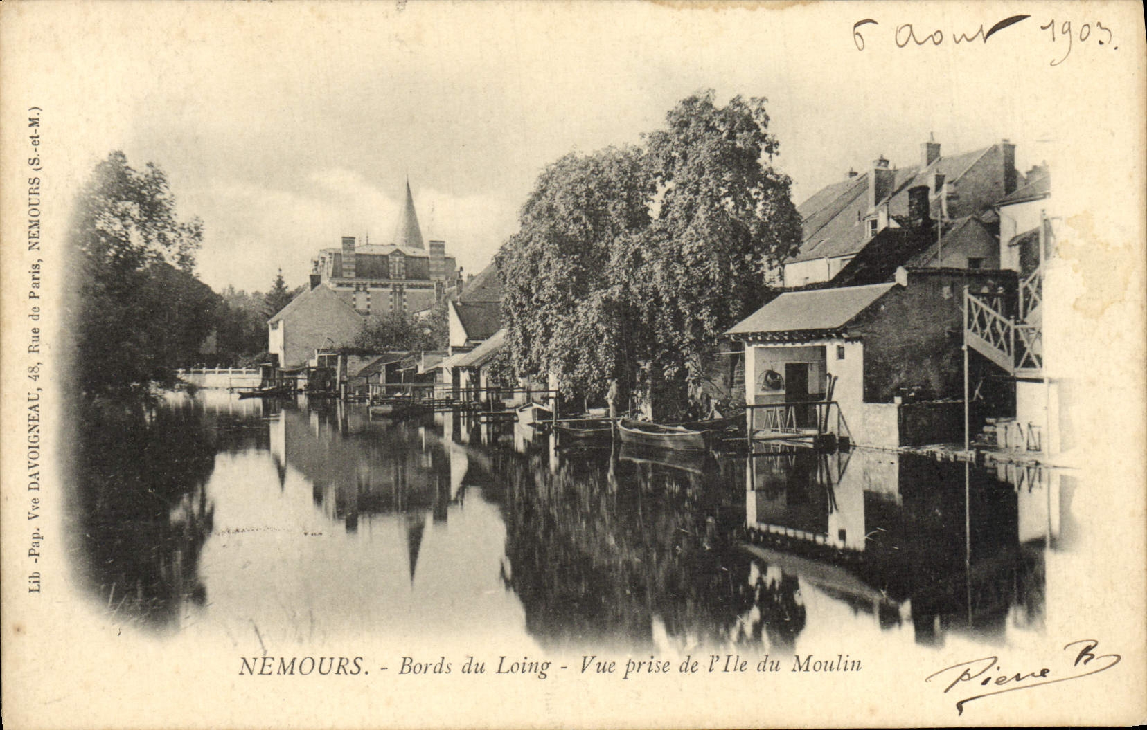 CPA Nemours Bords Du Loing Vue Prise De l'Ile Du Moulin