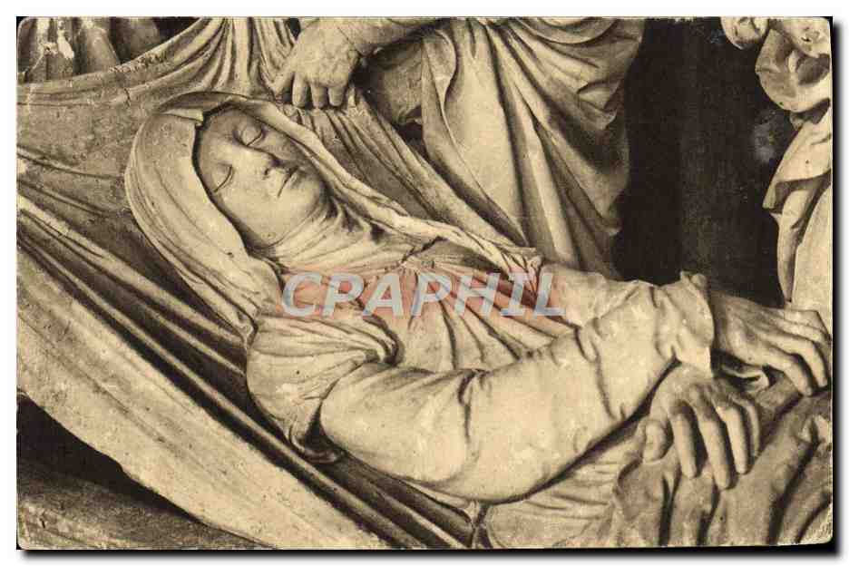 CPA Les Saints De Solesmes La Vierge En Son Linceul