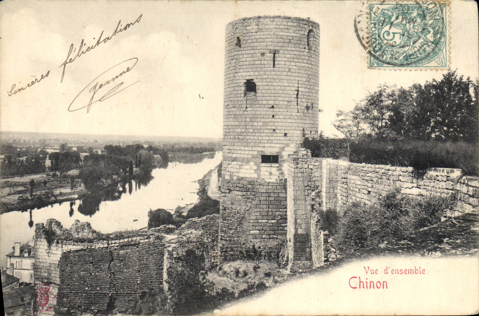 CPA Vue d'Ensemble Chinon