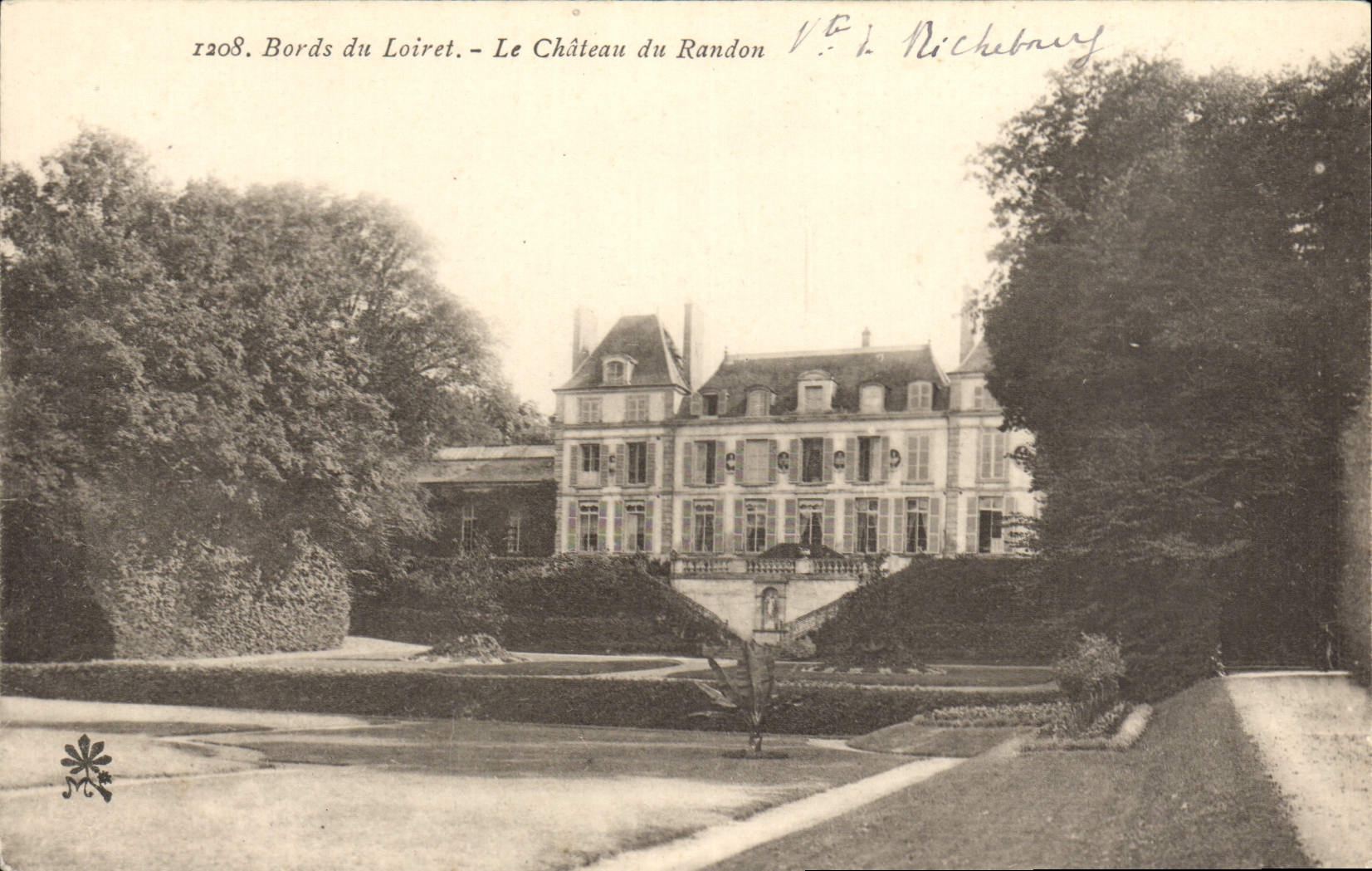 CPA Bords Du Loiret Le Chateau Du Randon