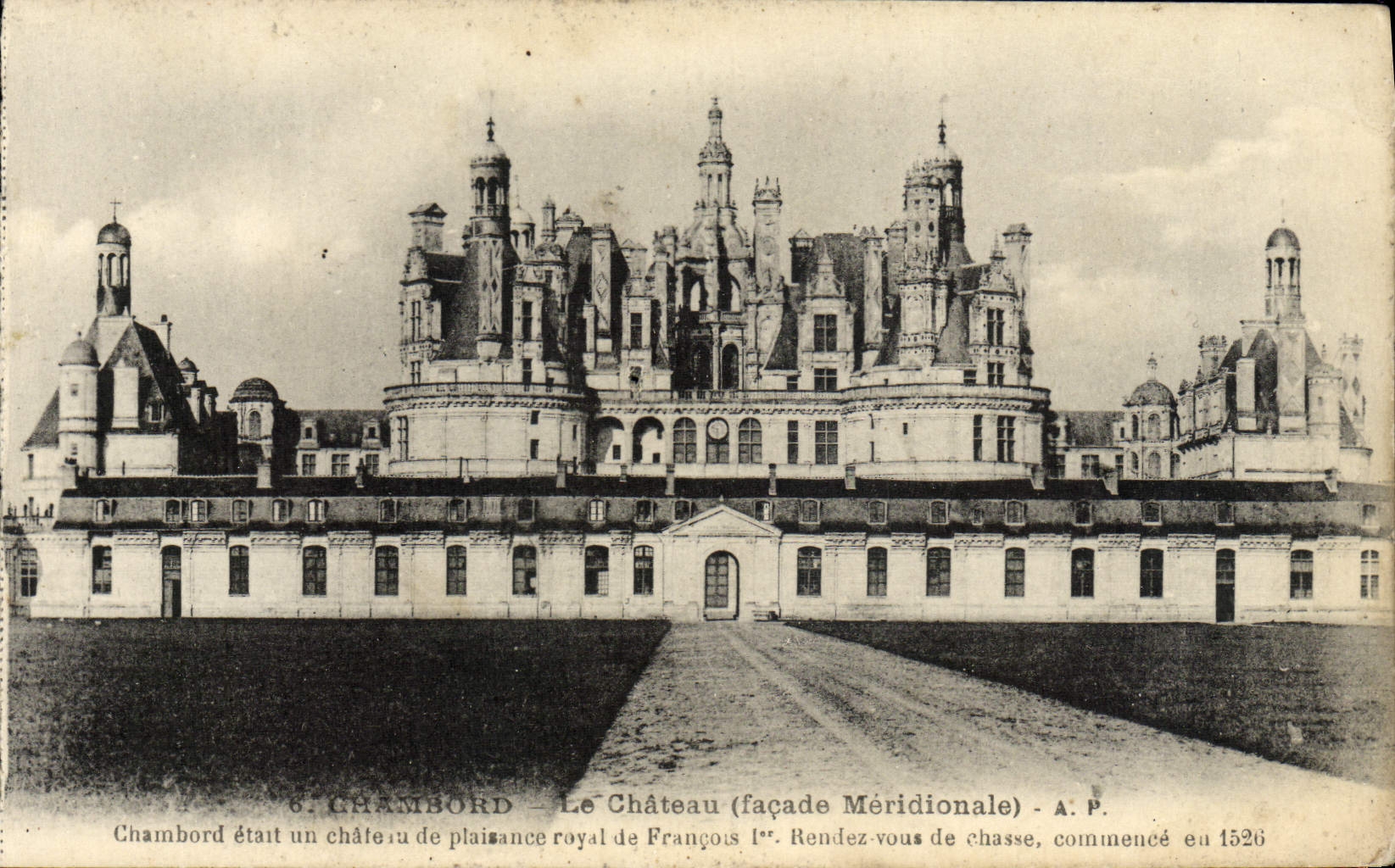 CPA Chambord Le Chateau Facade meridionale