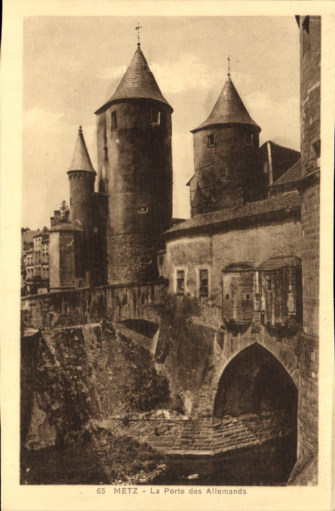 Metz - La Porte des Allemands — vue des tours et arches — Édition Ch. Pacher, Metz-Nord