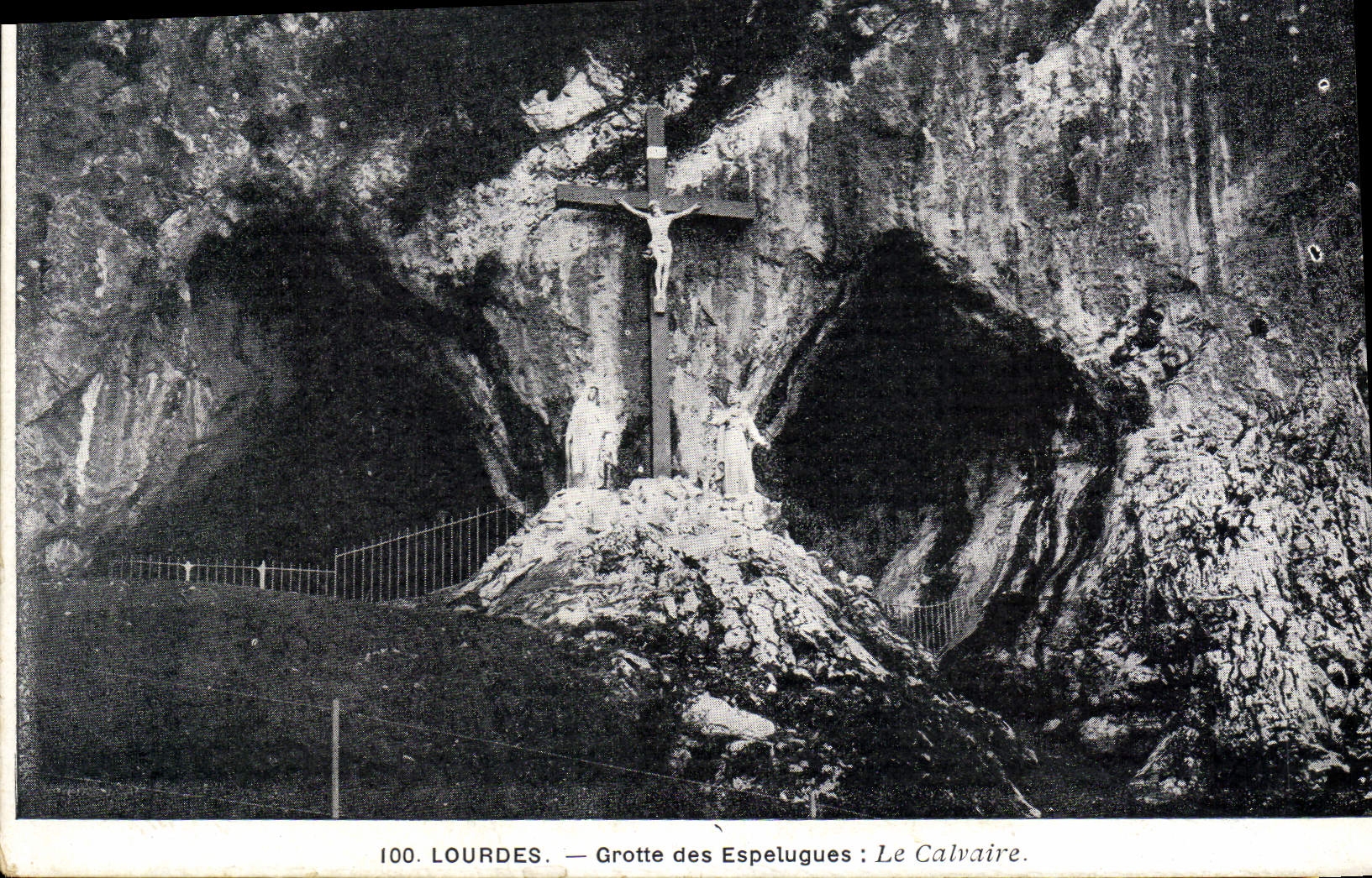 CPA Lourdes Grotte des Espelugues Le calvaire