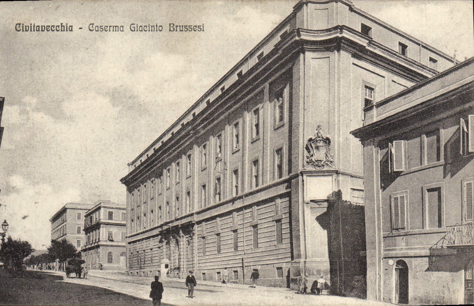 CPA Civitavecchia Caserma Giacinto Brussesi Militaria