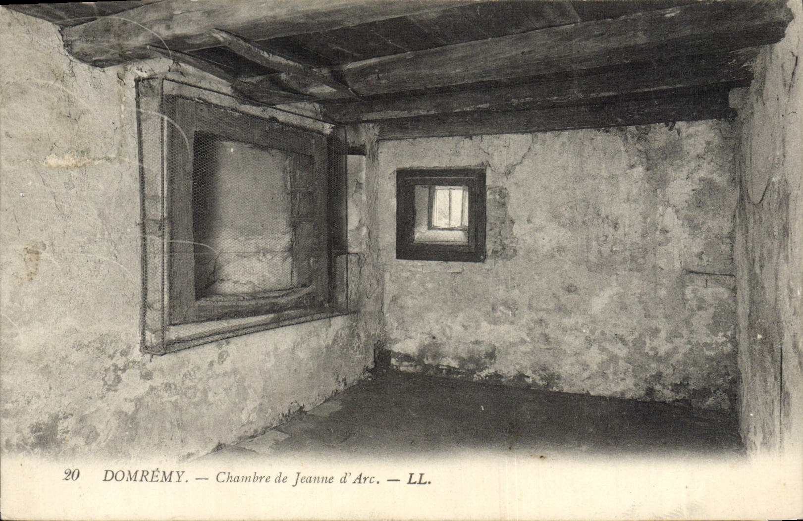 Domrémy — Chambre de Jeanne d'Arc — LL.