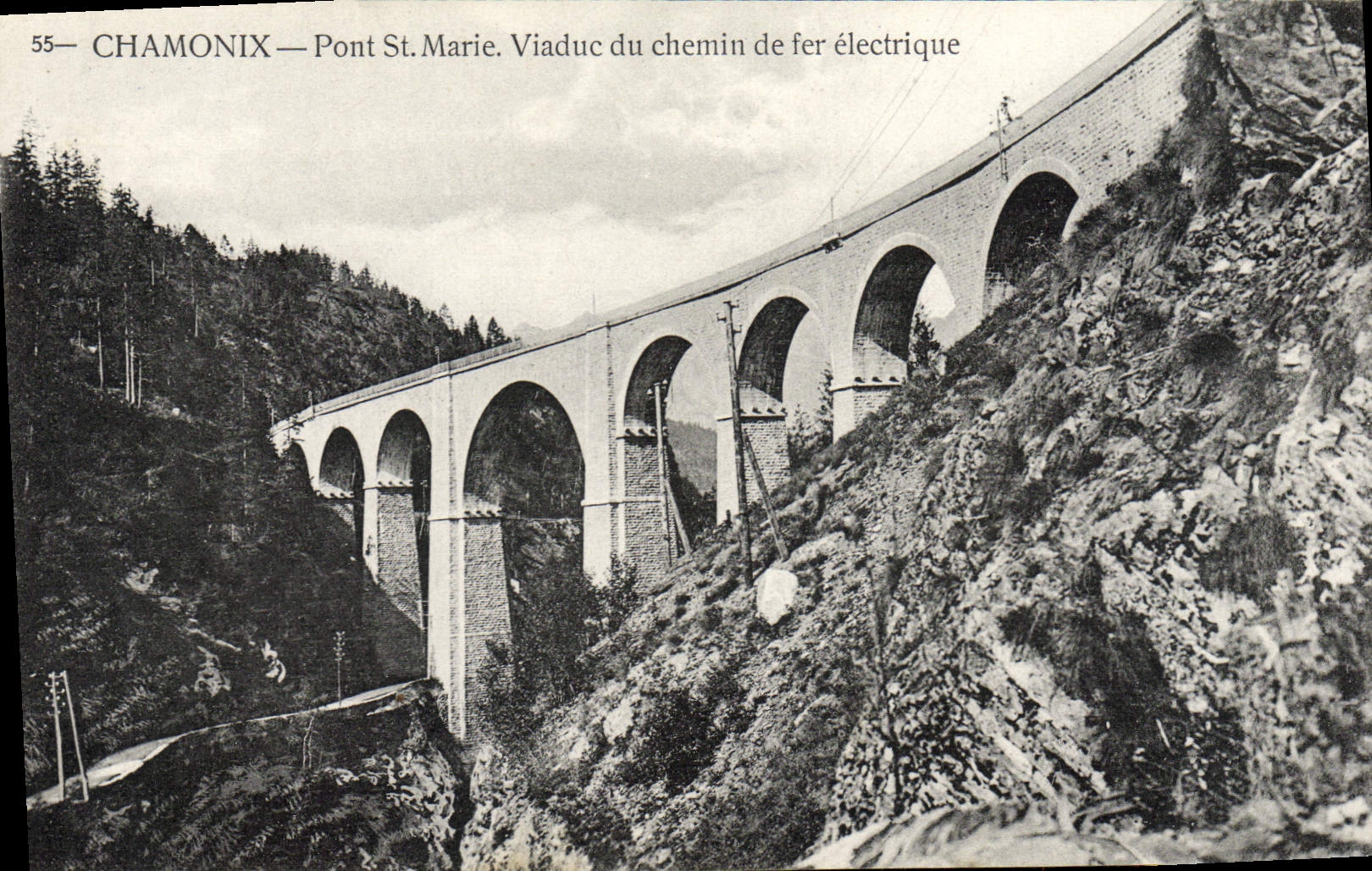 CPA Chamonix Pont St Marie Viaduc du Chemin de Fer electrique