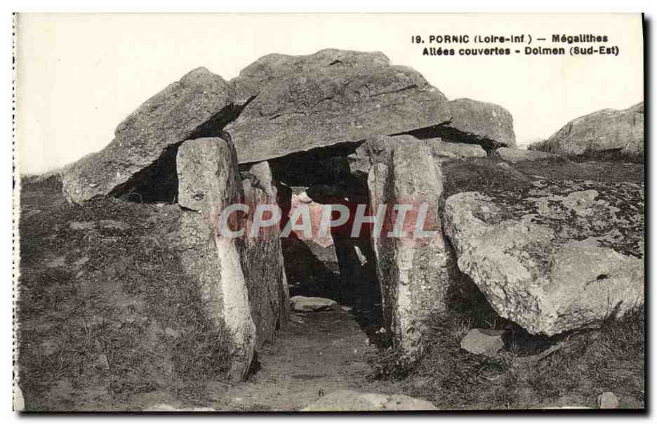 CPA Pornic Megalithes Allees Couvertes Dolmen