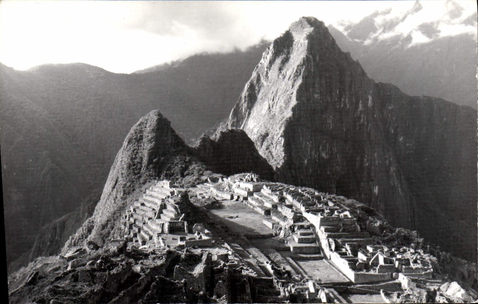 Machu Picchu — vue panoramique avec Huayna Picchu — Kodak Photo Post Card