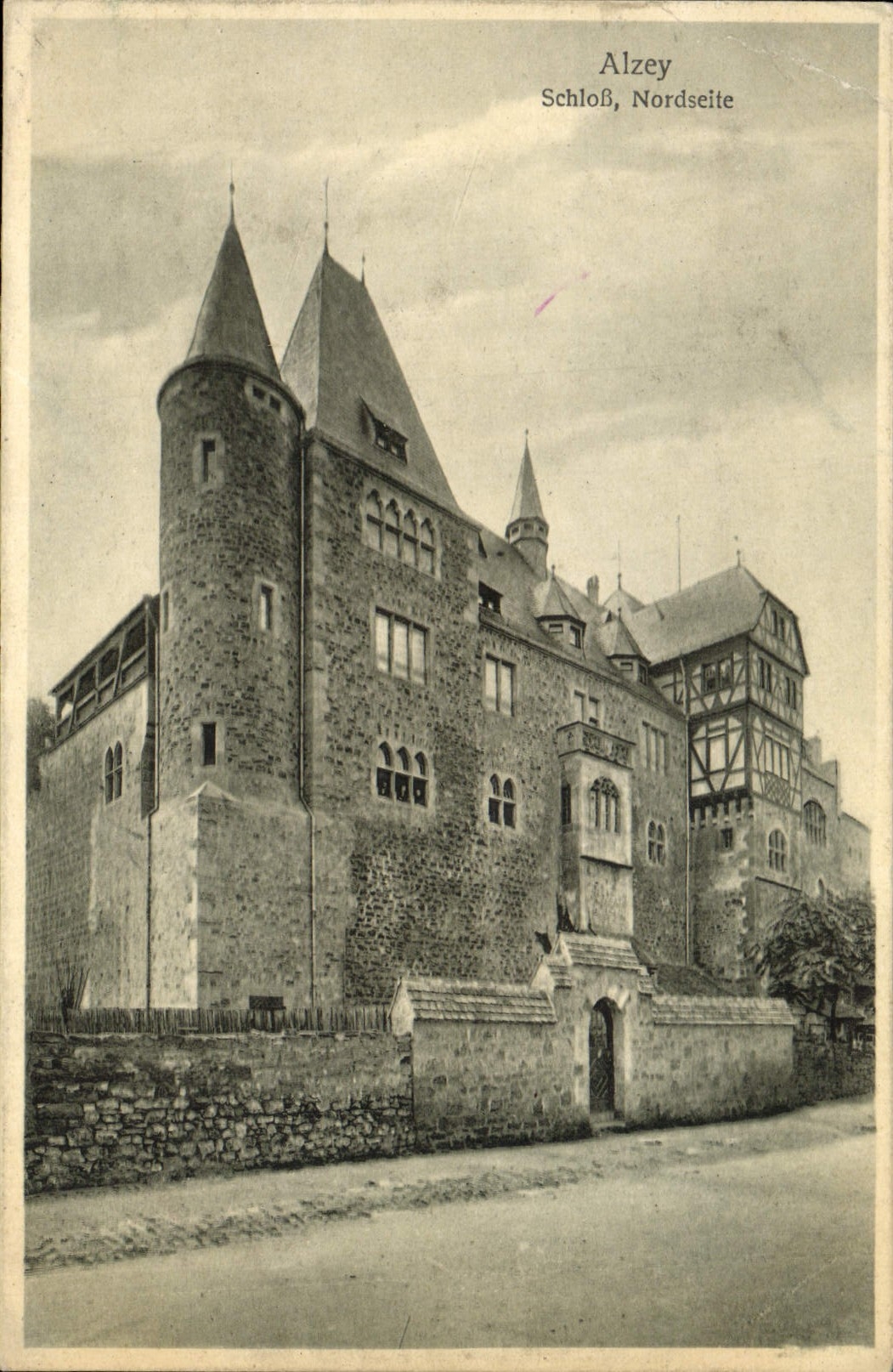 CPA Alzey Schlob Nordseite