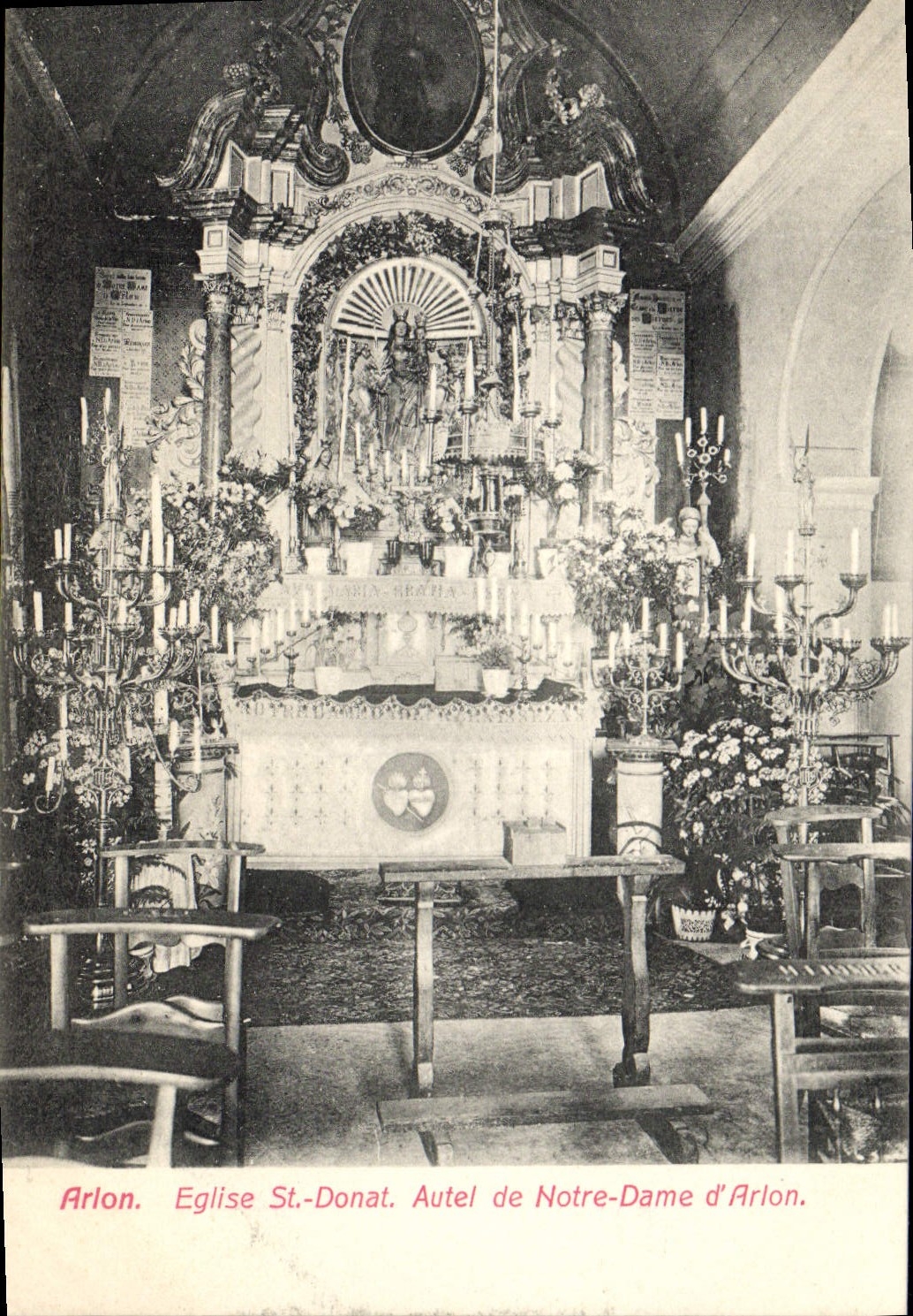 CPA Arlon Eglise St Donat Autel de Notre Dame 