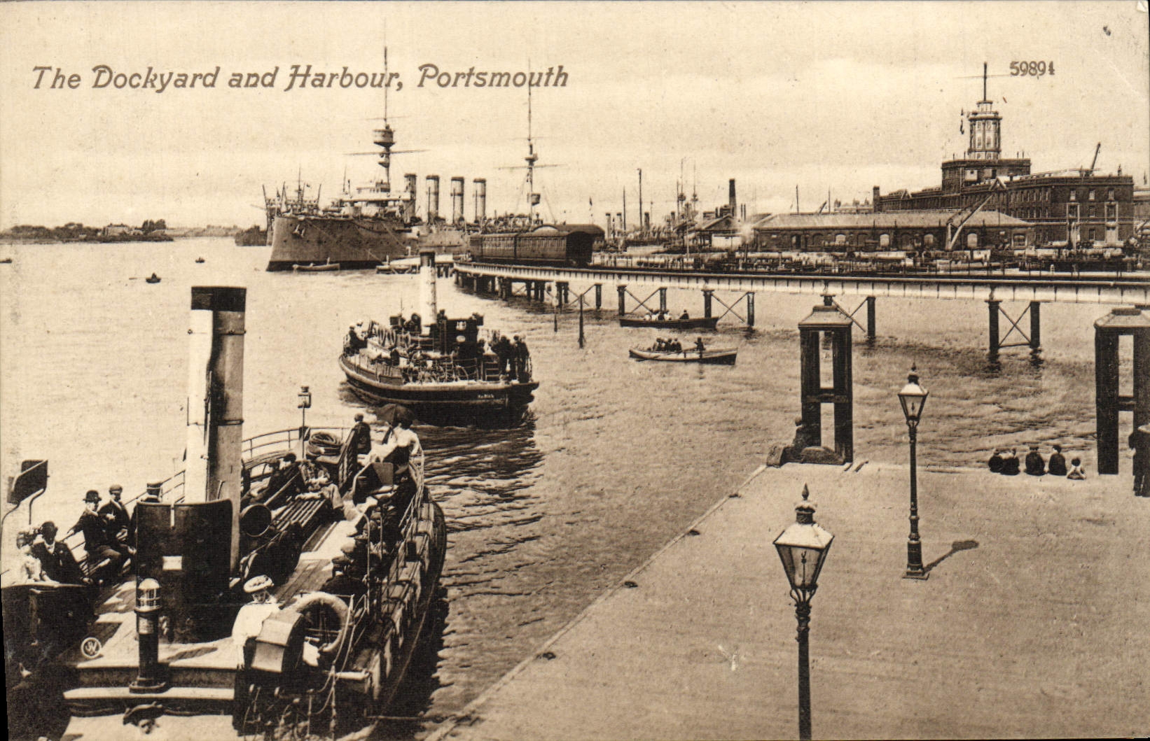 CPA The Dockyard And Harbour Portsmouth Bateaux