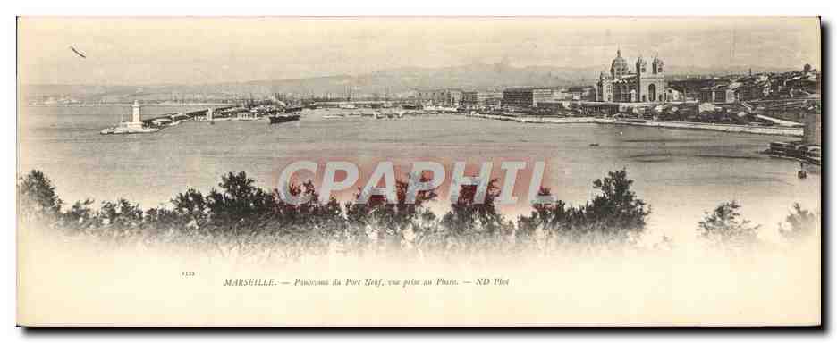 CPA Grand Format Marseille Panorama de Port Neuf Vue prise du Prado 28 * 11 cm